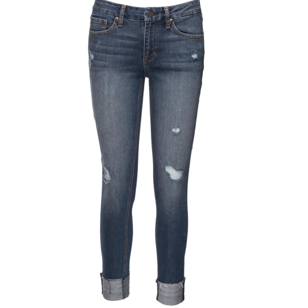 Just Black skinny jeans! Petite jeans